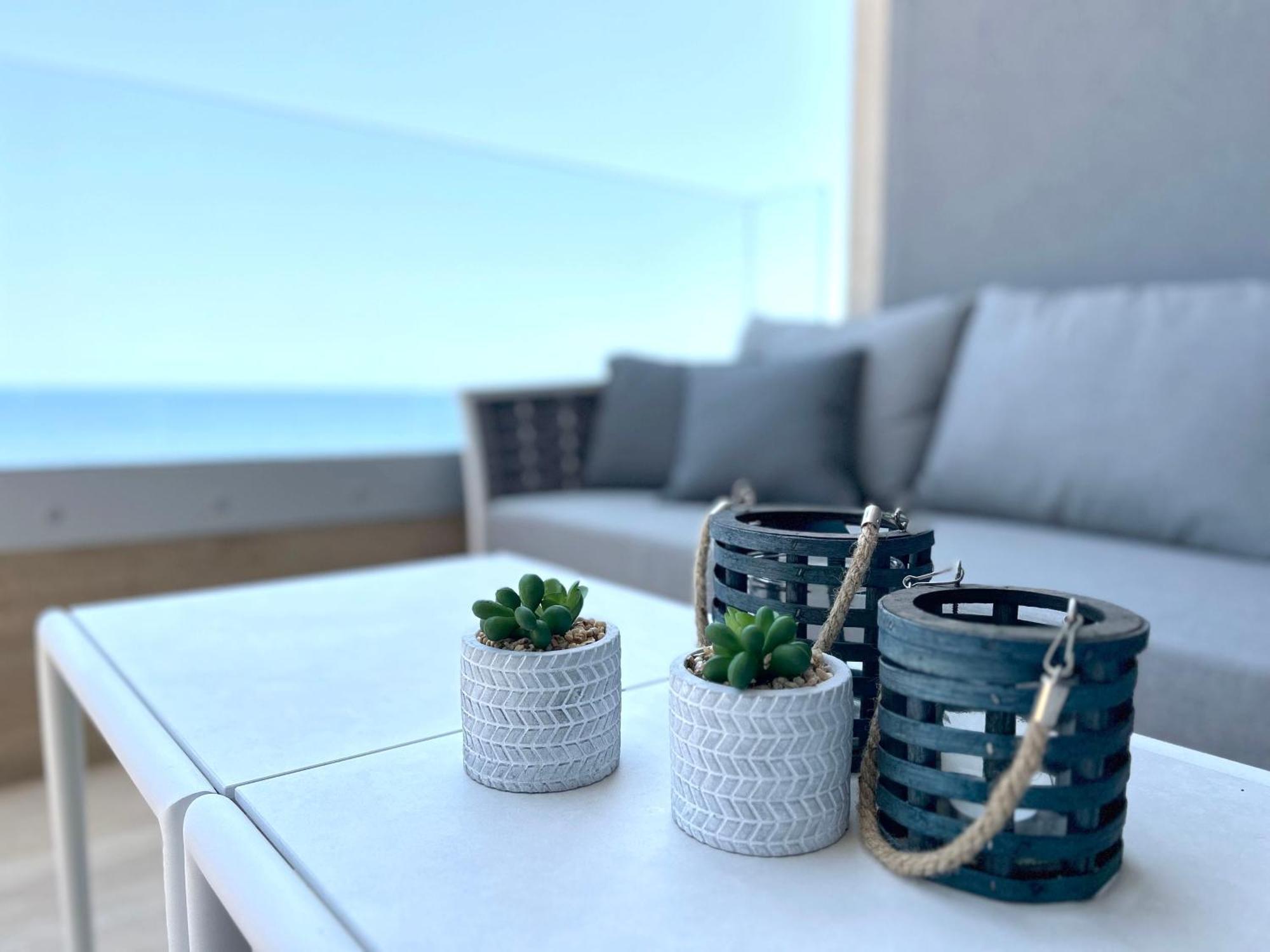 Posidonia Punta Prima - Luxury Seafront Apartments Zewnętrze zdjęcie