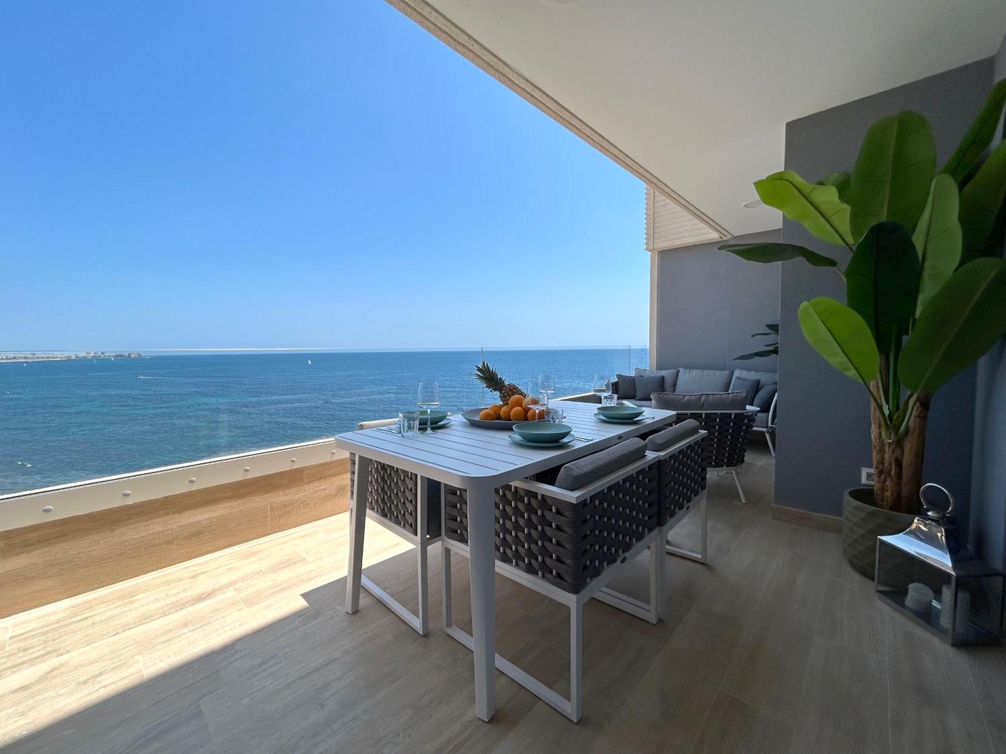 Posidonia Punta Prima - Luxury Seafront Apartments Zewnętrze zdjęcie