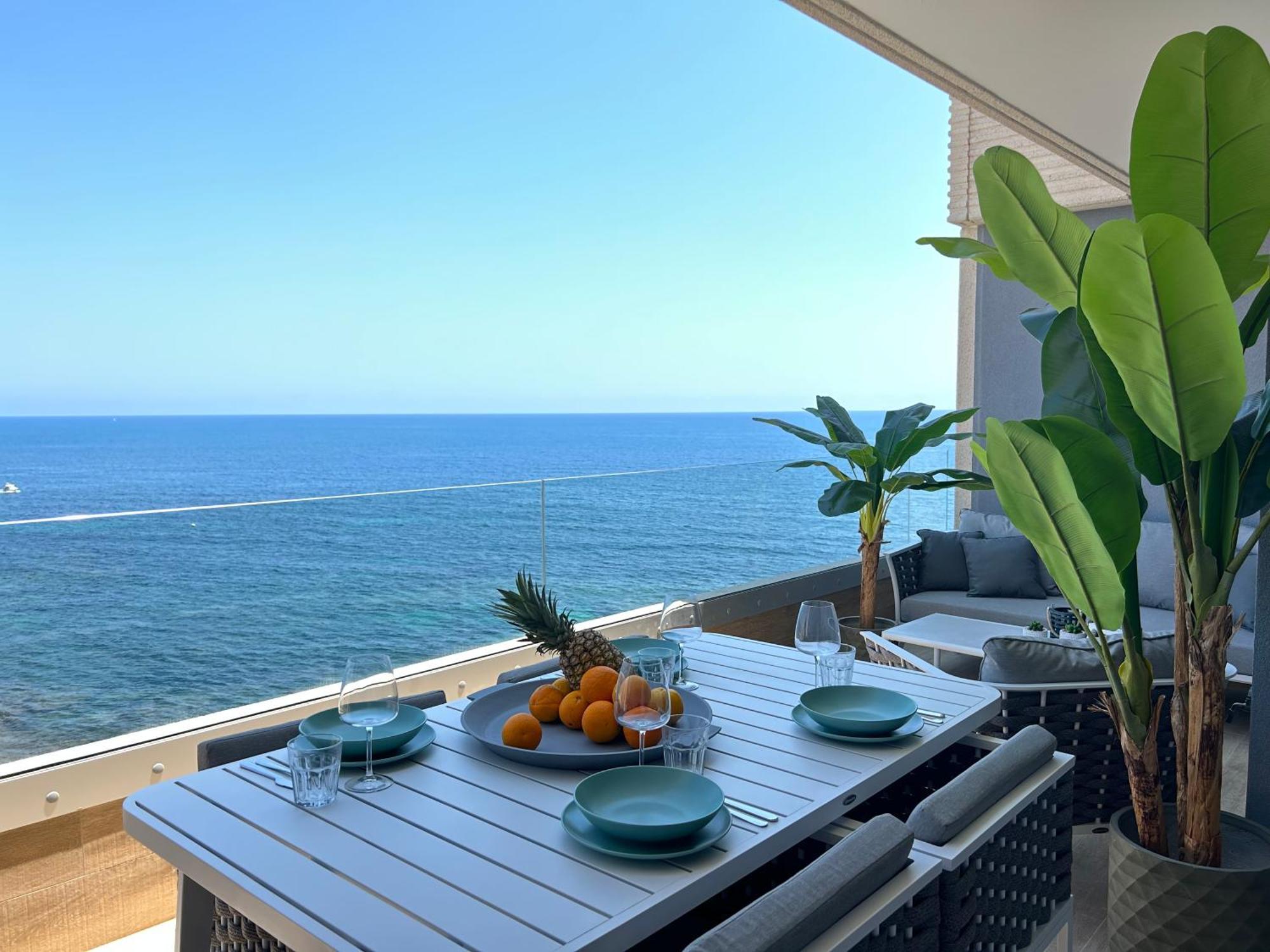 Posidonia Punta Prima - Luxury Seafront Apartments Zewnętrze zdjęcie